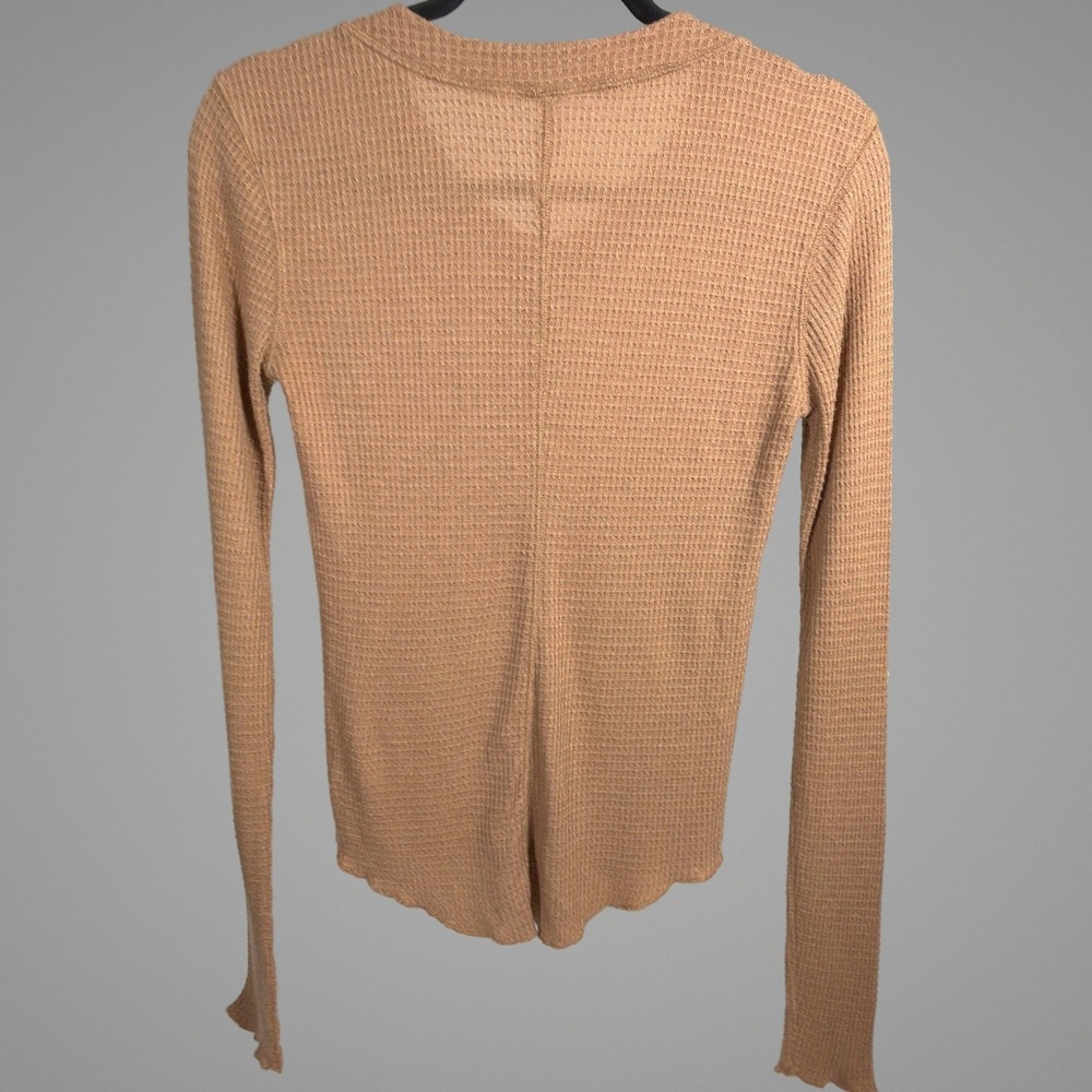 Free People Thermal Top Medium Womens Waffle Knit Snap Front Tan OB2069818 - Picture 2 of 7
